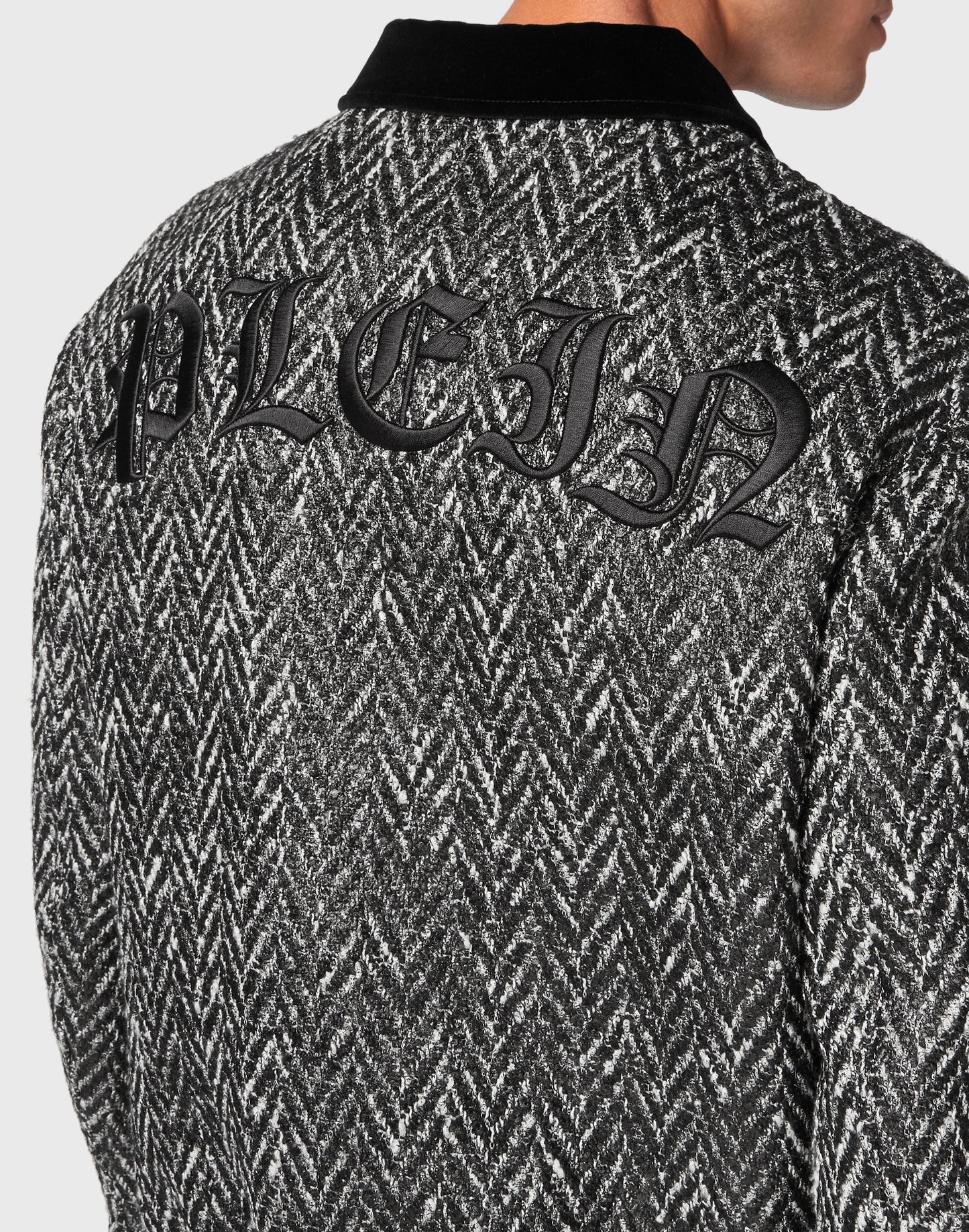 Chevron Collared Bomber Gothic Plein black