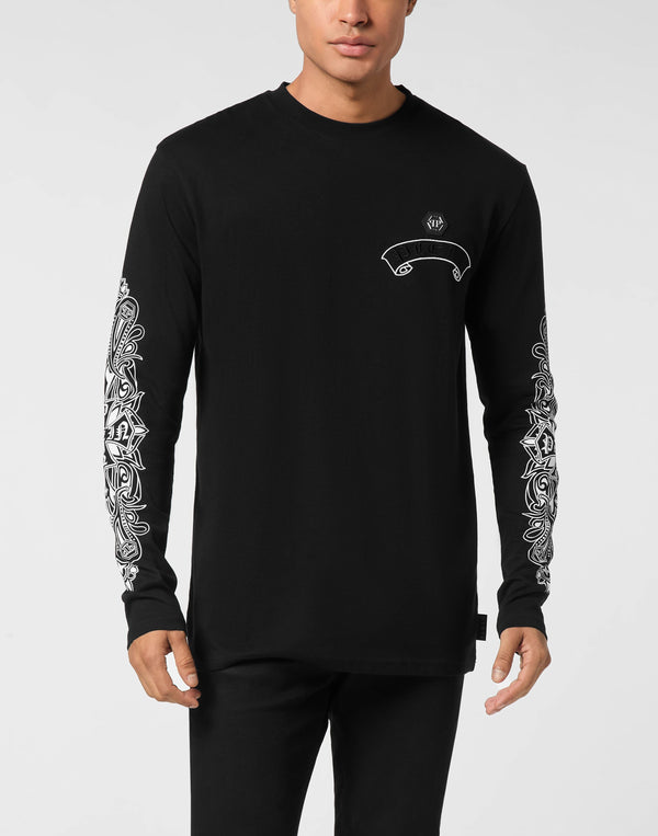 Philipp Plein Long Sleeve T-Shirt Chrome Crest 黑色雙袖白色巴洛克花紋長袖圓領T恤 男款正面