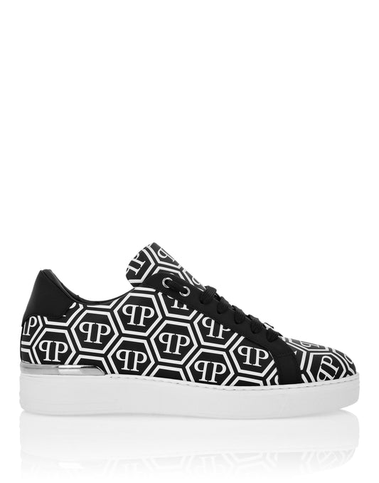 Philipp Plein Nappa Leather Low Top Sneakers Big Monogram 黑白六角印花低筒運動鞋 側面