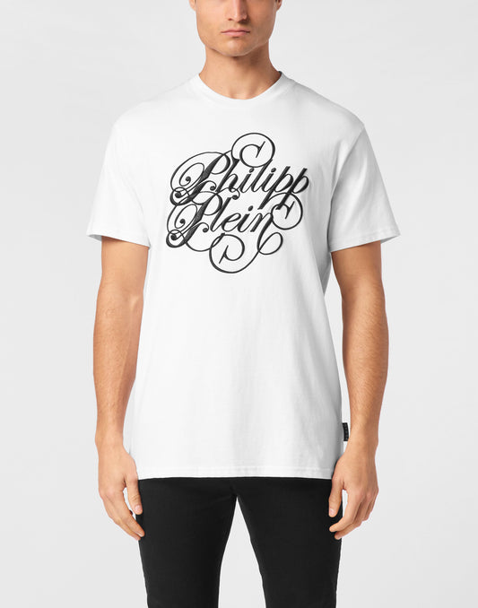 Philipp Plein Plein Coursive 繁複花體草書Philipp Plein完整品牌名印花細節特寫