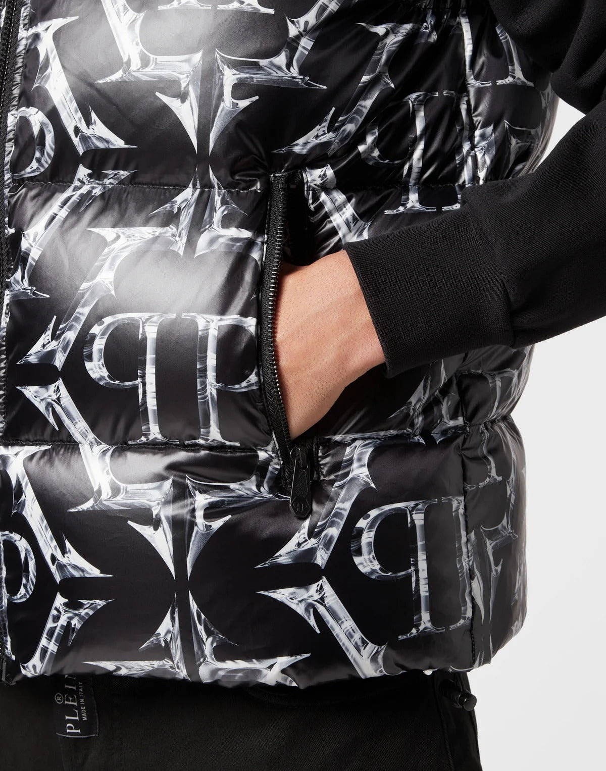Nylon Puffer Vest Chrome black
