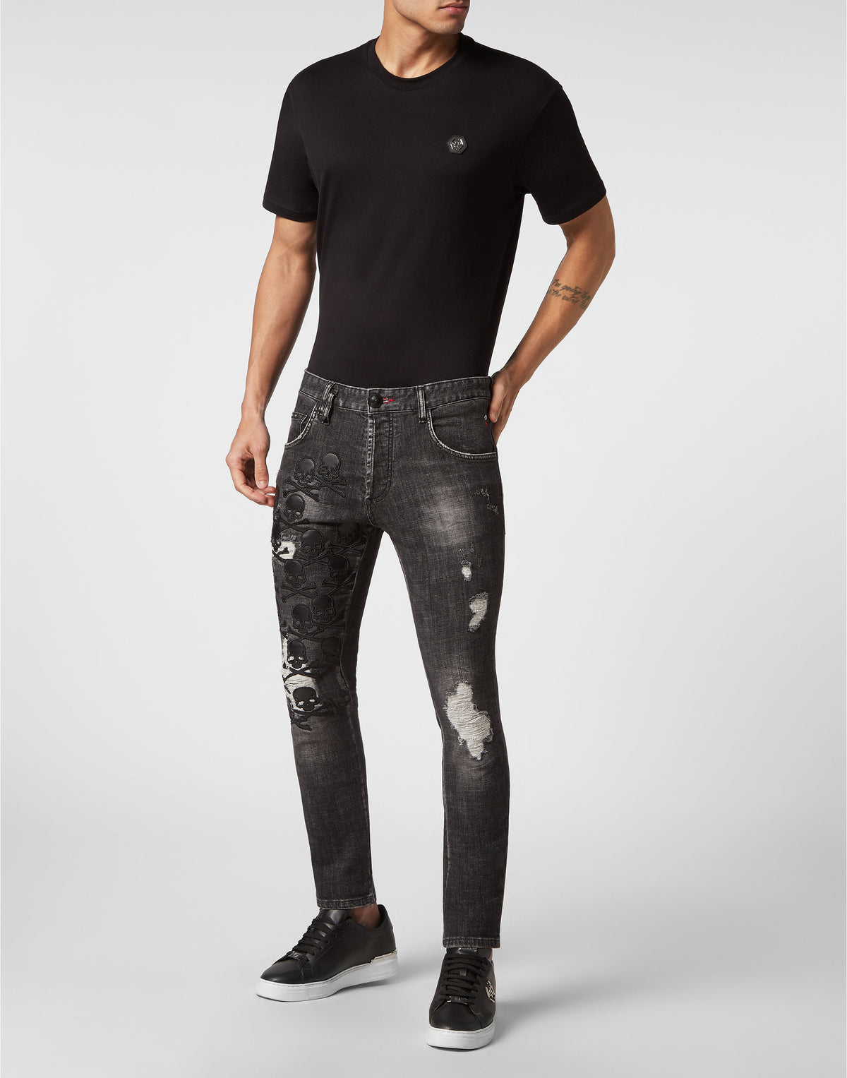 Philipp Plein｜Denim Trousers Skinny Fit Skull&Bones Full Metal 男款牛仔褲