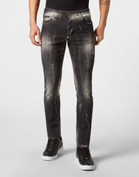 Philipp Plein｜Denim Trousers Super Straight Cut Fit Skull&Bones Amangiri Grey 男款牛仔褲