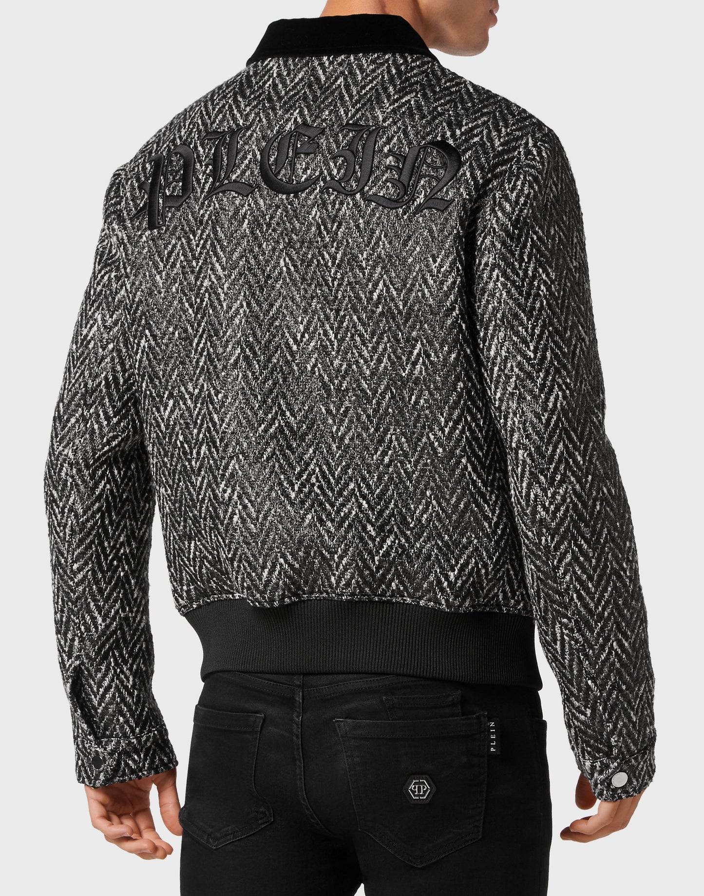 Chevron Collared Bomber Gothic Plein black