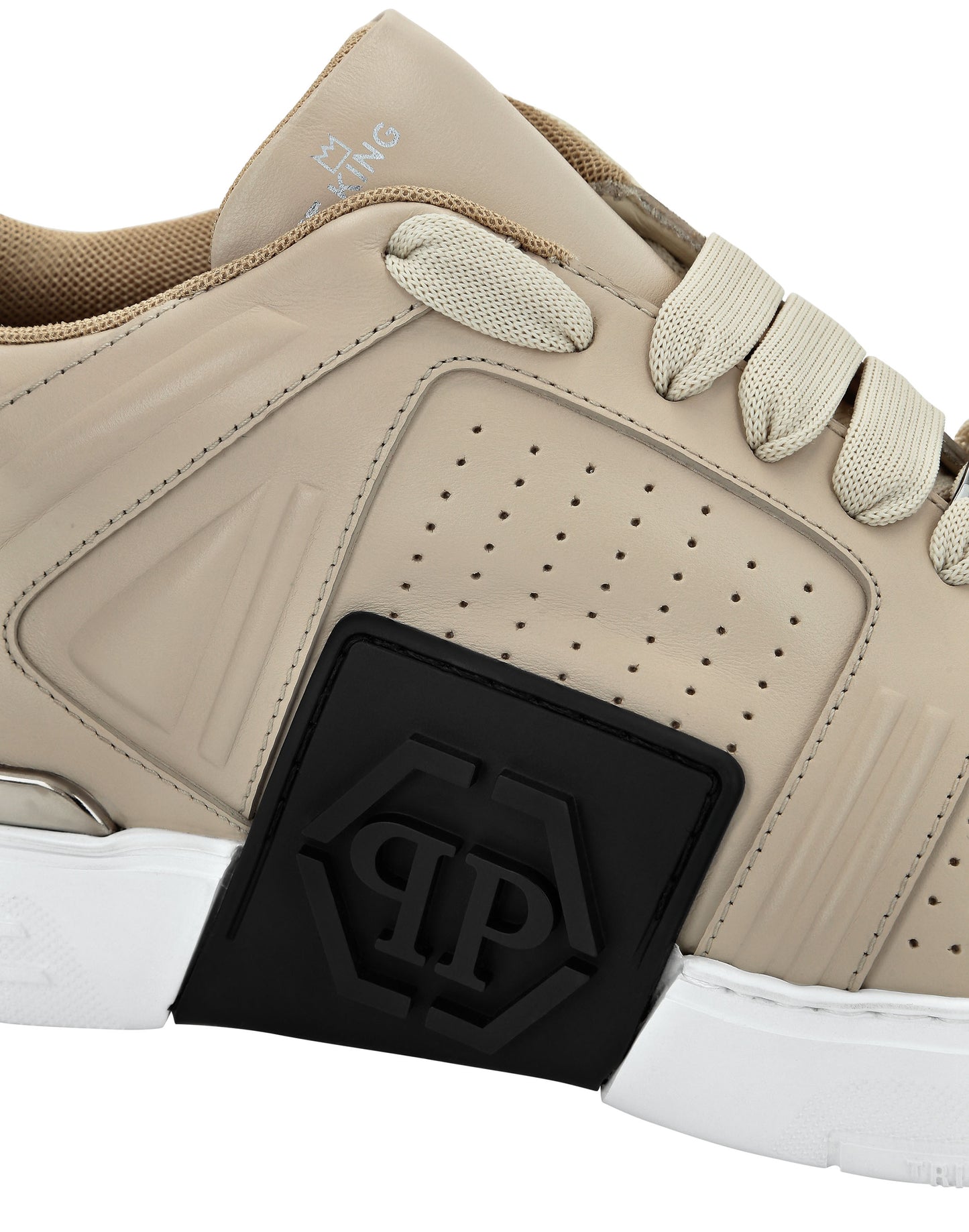 Leather Lo-Top Sneakers beige