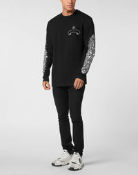 Philipp Plein Chrome Crest 長袖雙袖大面積白色巴洛克佩斯利花紋印花細節特寫
