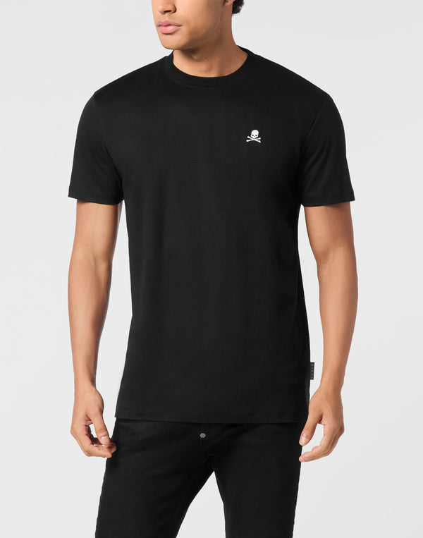 Philipp Plein Basic Round Neck T-Shirt Skull 全黑左胸白色骷髏交叉骨刺繡極簡圓領T恤 男款正面