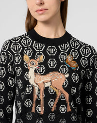 Philipp Plein Fairy Embroidery 正面小鹿精緻刺繡Plein草書與蝴蝶裝飾細節特寫