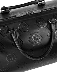 Philipp Plein Embossed Monogram 滿版六角PP 3D立體壓花紋路細節特寫
