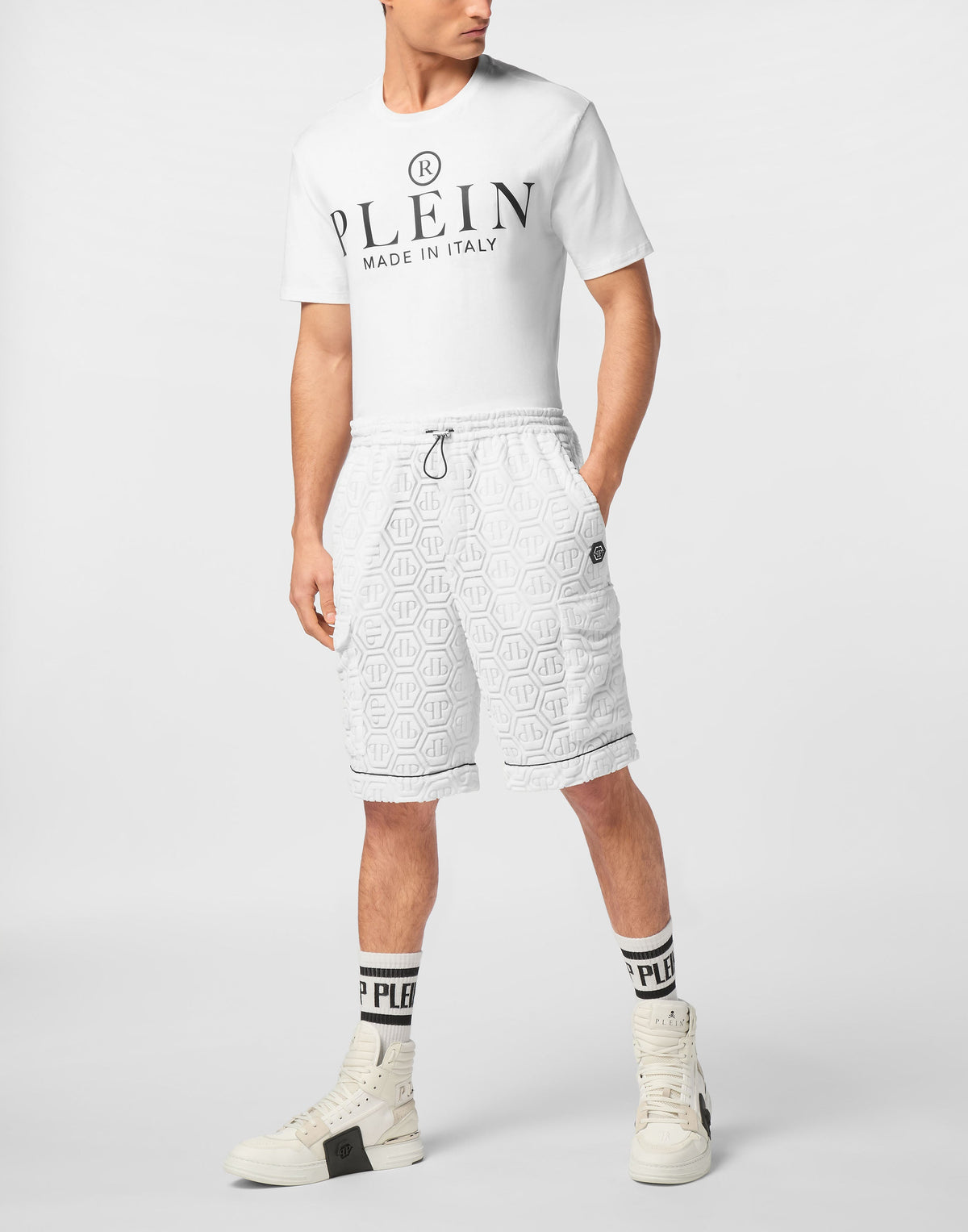Philipp Plein Short Trousers Monogram 男款白色短褲穿搭示範 189cm 52號
