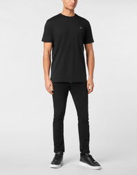Philipp Plein Gothic Plein 男款黑色T恤穿搭示範 189cm L號