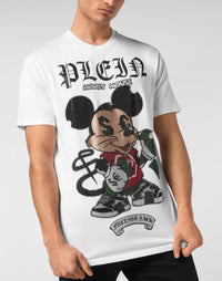Philipp Plein Strass PLEIN 哥德體水鑽字樣細節特寫