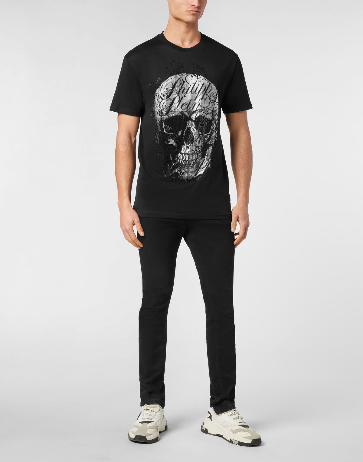 Philipp Plein Skull Coursive 男款黑色水鑽骷髏T恤穿搭示範 189cm L號