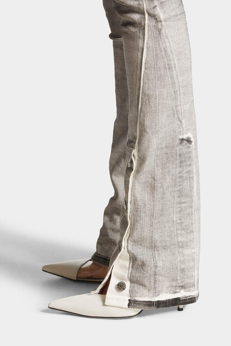 ICON WHITE COAL WASH TRUMPET JEANS