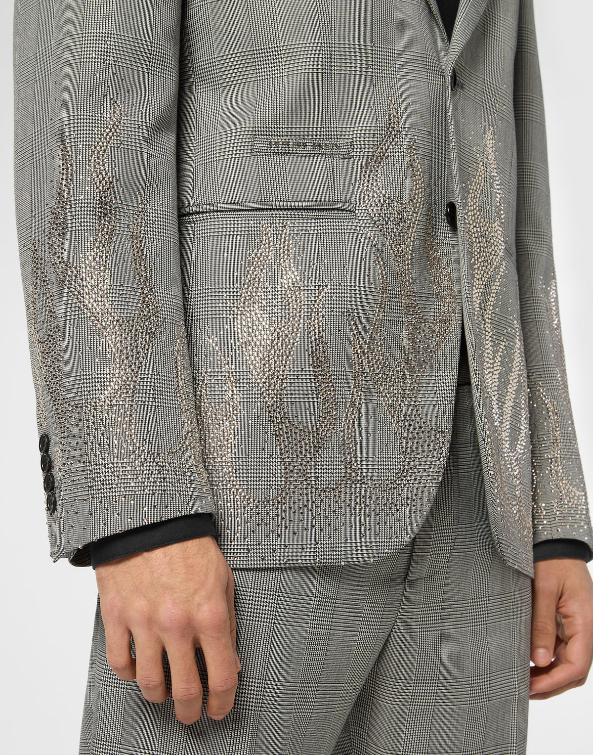 Philipp Plein English Check Blazer 袖口水鑽火焰圖案工藝展示