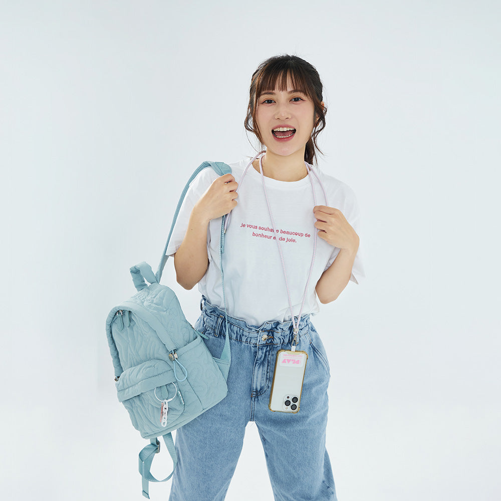 CIPU 澎澎後背包 PLAY莫蘭迪綠 S－女性模特兒單肩提包示範，半身穿搭正面